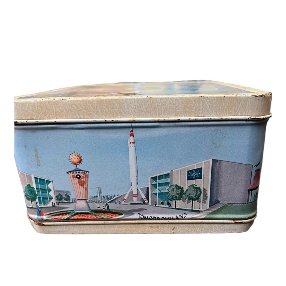 Vintage 1957 Disneyland Metal Lunchbox - Picture 6 of 7